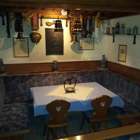 Bed & Breakfast Landhaus Mayr *