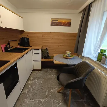 Mayr Bed & Breakfast