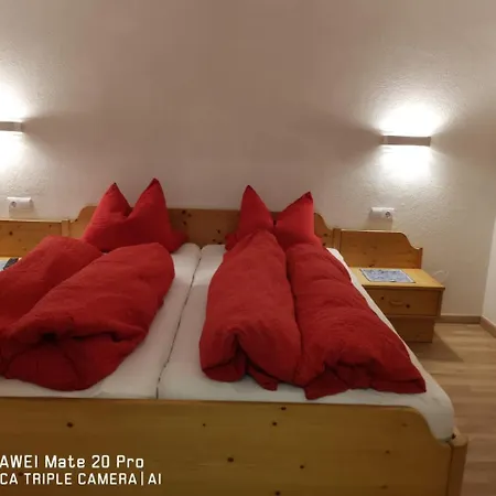 Landhaus Mayr Bed & Breakfast *